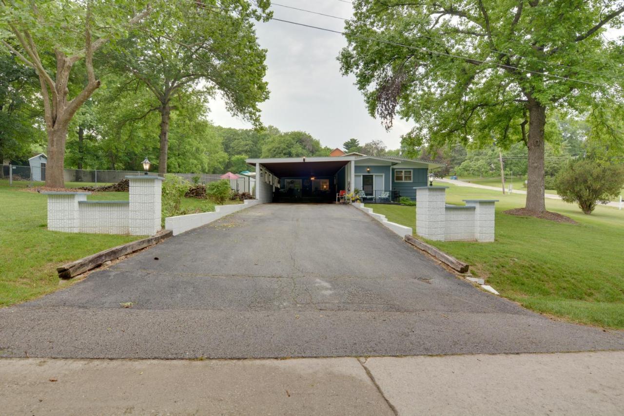 Bright Springfield Home Walk To Nature Center! Exteriér fotografie